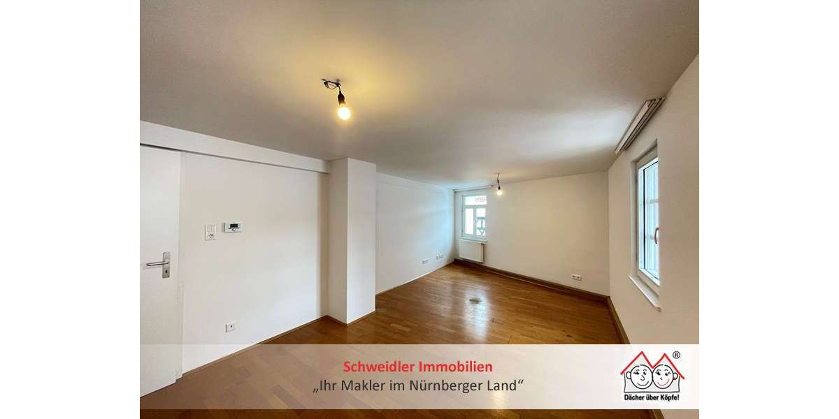 Etagenwohnung Lauf an der Pegnitz - 3 Zimmer, 71 m&sup2;, 560&euro; | Angebot:26005522