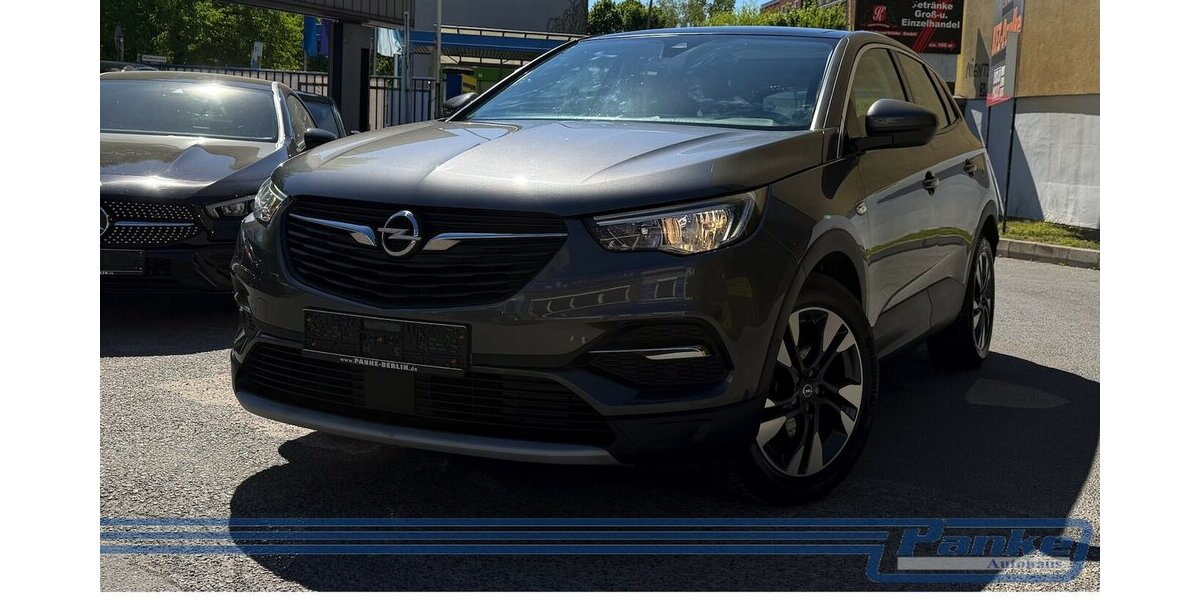Opel Grandland Innovation*AHK*E-Koffer*Pano*Car-Play* 169.817 km 10.890 &euro; Berlin 13187