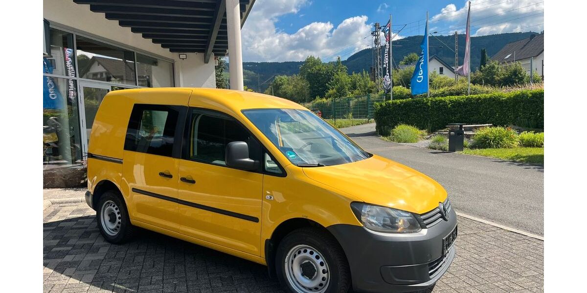 VW Caddy 95.000 km 6.950 &euro; Finnentrop 57413