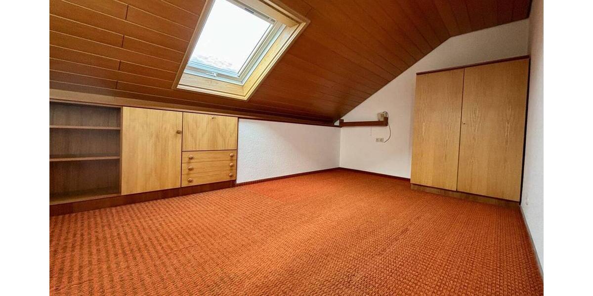 Doppelhaushälfte Balingen - 6 Zimmer, 130 m&sup2;, 1.200&euro; | Angebot:26377654