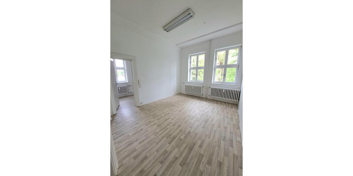 Gewerberäume im Ärztehaus Laubusch zimmer