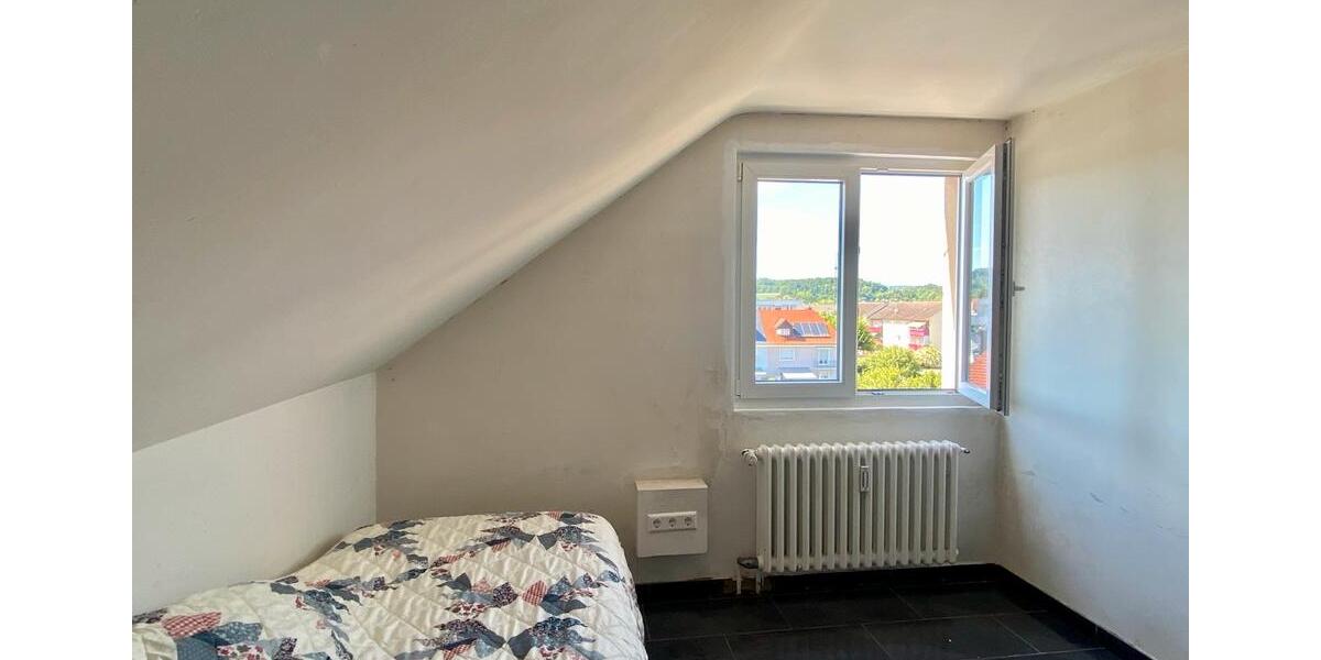Dachgeschoßwohnung Rheinfelden (Baden) - 3 Zimmer, 75 m&sup2;, 200.000&euro; | Angebot:26699606
