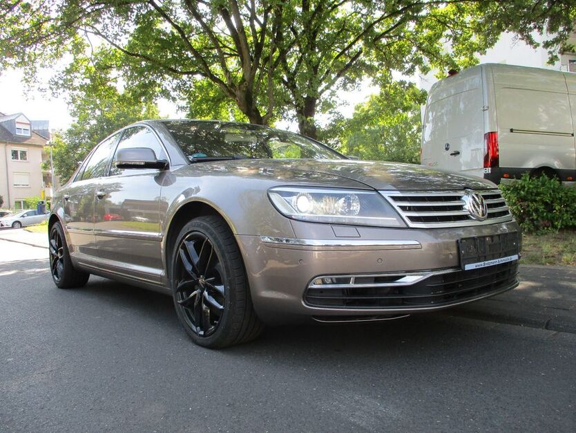 VW Phaeton 138.000 km 15.490 € Neuwied 56564