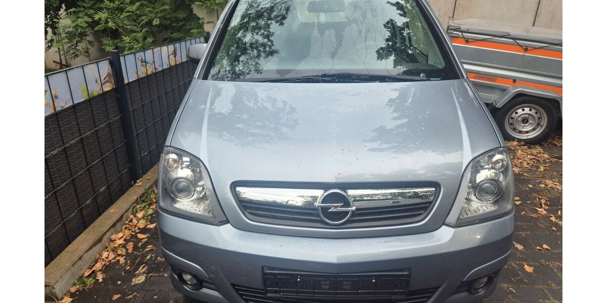 Opel Meriva 136.000 km 3.199 &euro; Nürnberg 90455