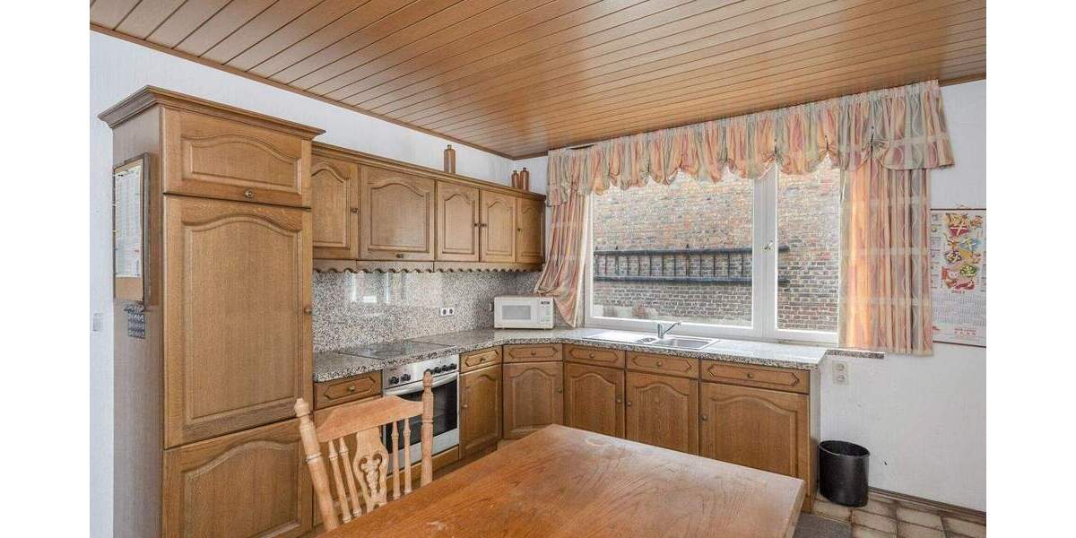 Einfamilienhaus Selfkant - Hillensberg Hillensberg - 6 Zimmer, 210 m&sup2;, 325.000&euro; | Angebot:25476237