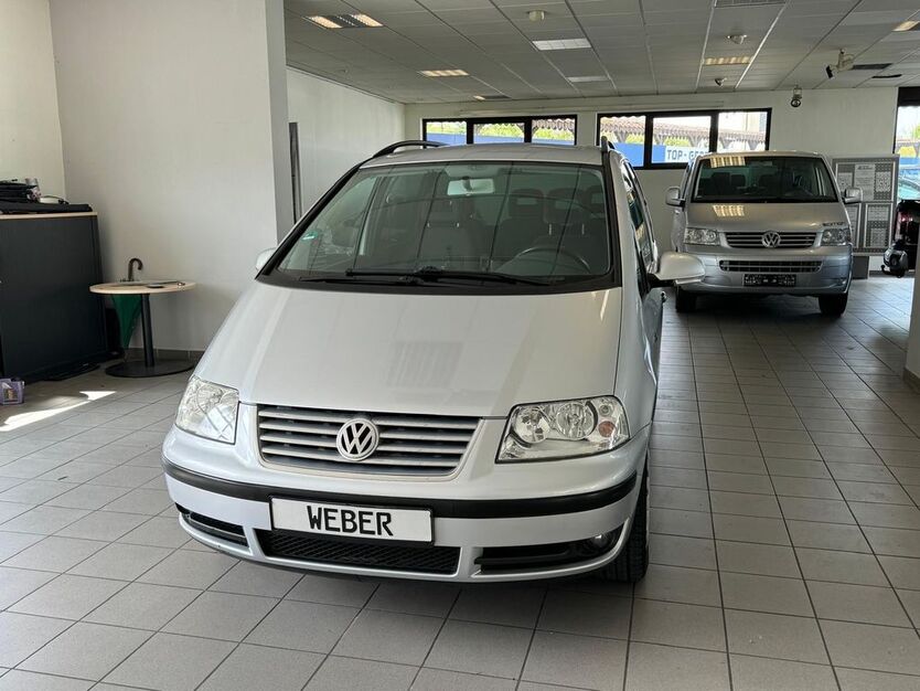 VW Sharan 167.000 km 4.800 € Hessisch Lichtenau 37235