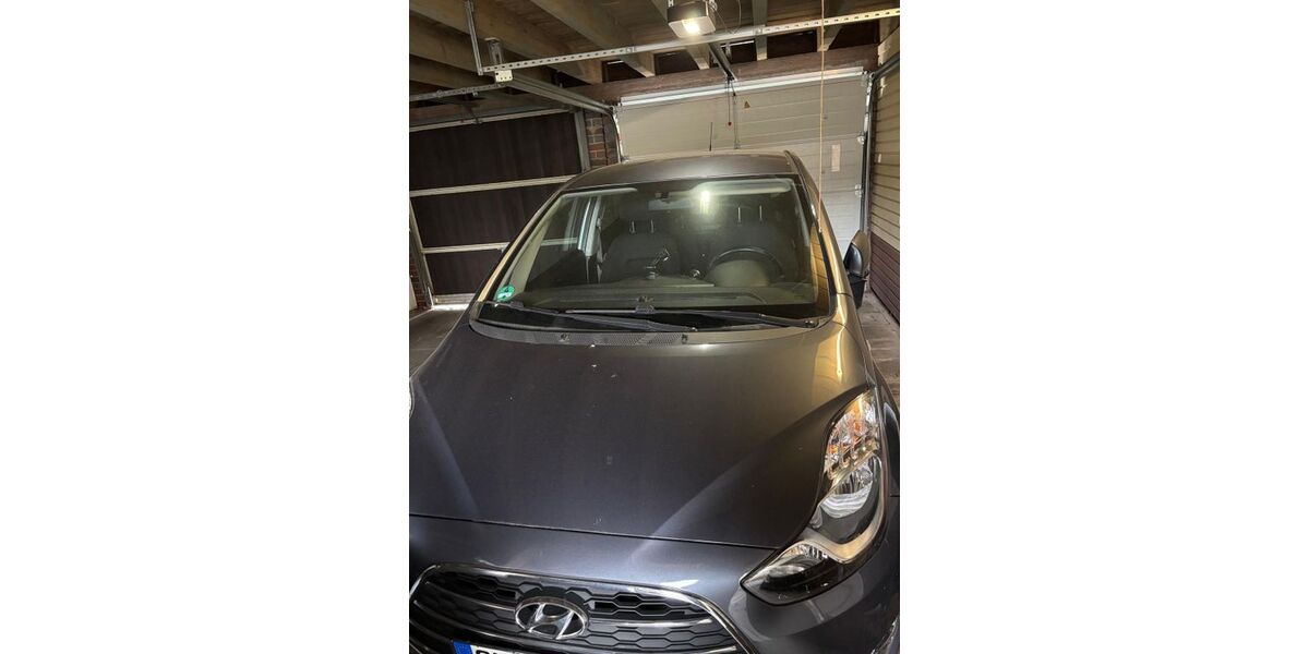 Hyundai ix20 120.200 km 7.400 &euro; Bergisch Gladbach 51467