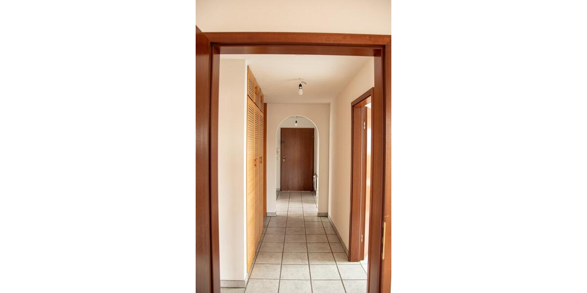 Dachgeschoßwohnung Kerpen Buir - 3 Zimmer, 93 m&sup2;, 1.050&euro; | Angebot:24805865