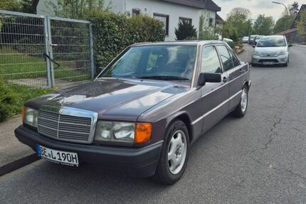 Mercedes 190