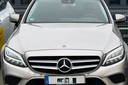 Mercedes-Benz C 220 191.000 km 15.900 &euro; Plech 91287