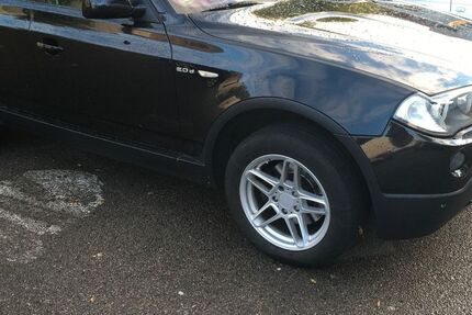 BMW X3 189.675 km 5.100 € Berlin 13127