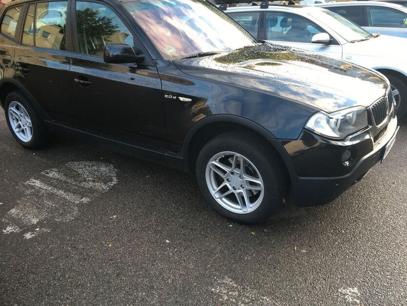 BMW X3 189.675 km 5.100 € Berlin 13127