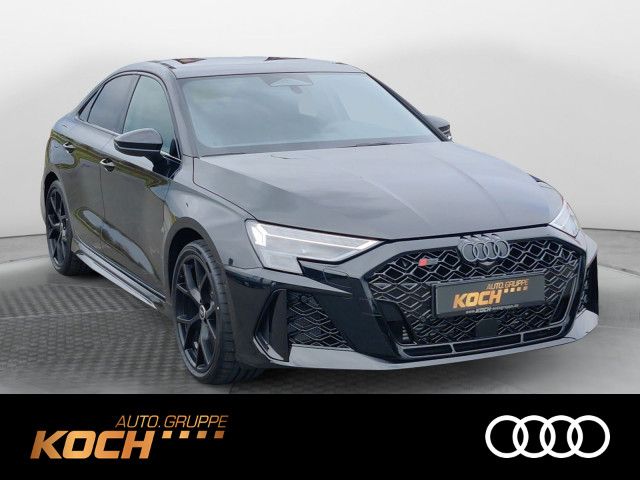 Audi RS3 2.100 km 69.890 &euro; Schwäbisch Hall 74523