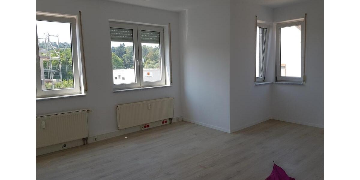 Etagenwohnung Göppingen - 5 Zimmer, 142 m&sup2;, 385.000&euro; | Angebot:27120248