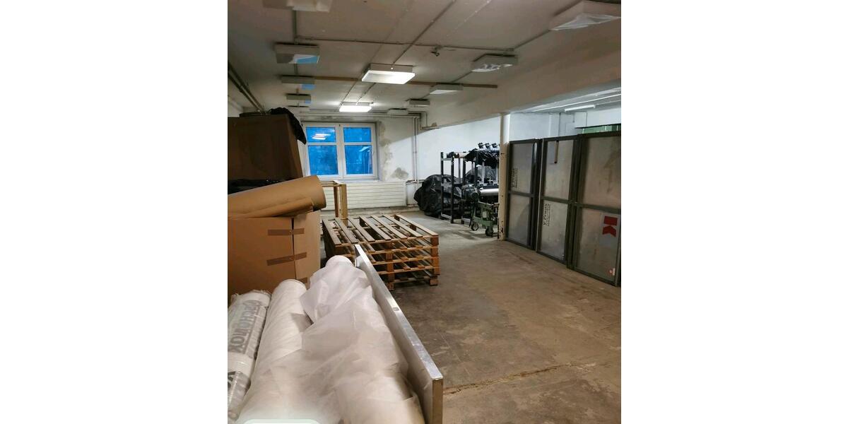 Lagerhalle im EG in Hof Stadtmitte zimmer
