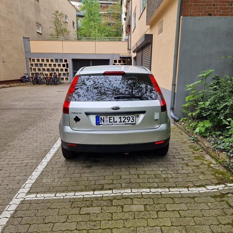 Ford Fiesta V 195.000 km 1.250 € Nürnberg 90403