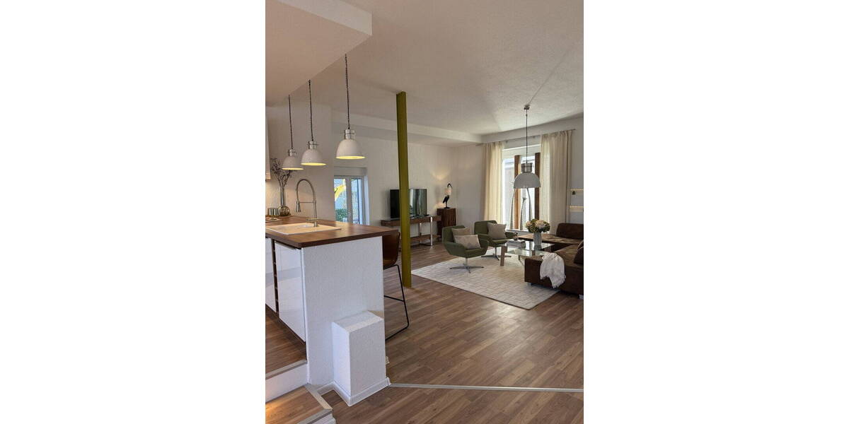 Etagenwohnung Freiberg am Neckar Heutingsheim - 4 Zimmer, 165 m&sup2;, 665.000&euro; | Angebot:26791663