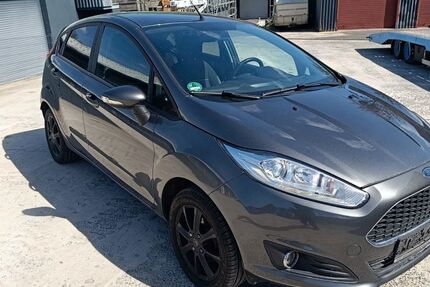 Ford Fiesta 113.786 km 4.899 &euro; Kaltennordheim-Unterweid 36452