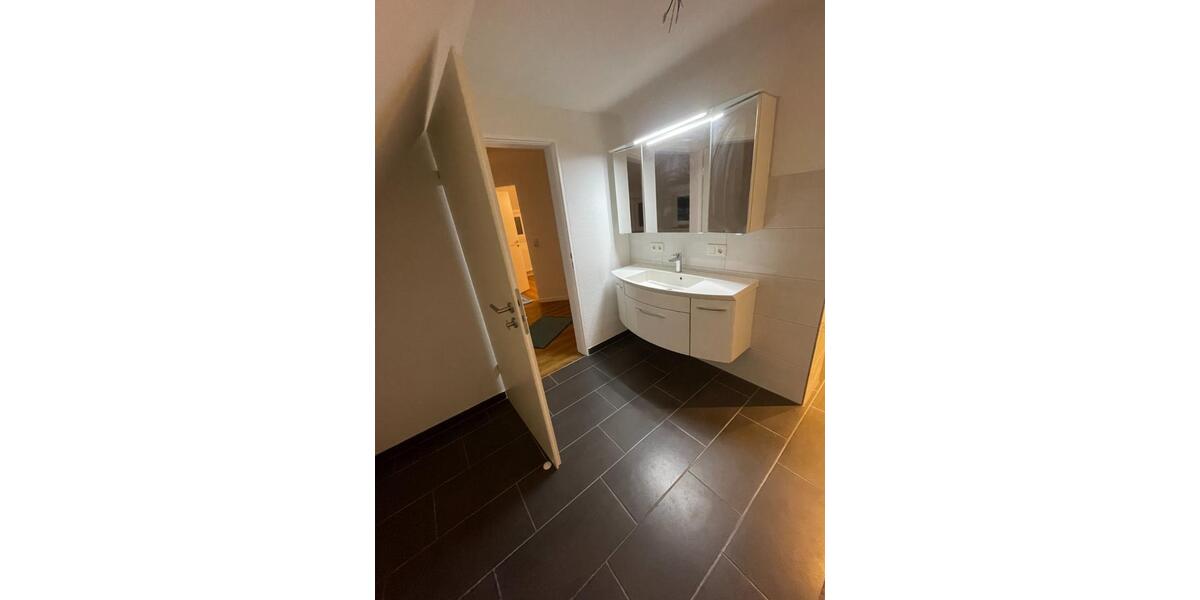 Dachgeschoßwohnung Heringen (Werra) - 2 Zimmer, 46 m&sup2;, 400&euro; | Angebot:25613844