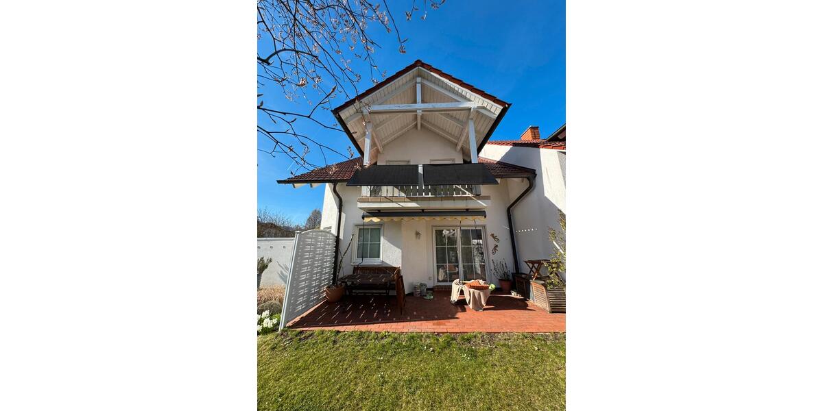 Doppelhaushälfte Coburg - 6 Zimmer, 160 m&sup2;, 1.590&euro; | Angebot:26163392
