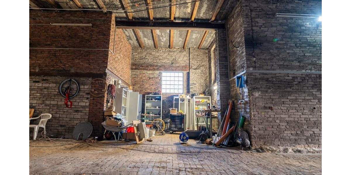 Seltene Investmentgelegenheit mit Wohn-, Gewerbe- und Ausbaupotenzial 6 zimmer