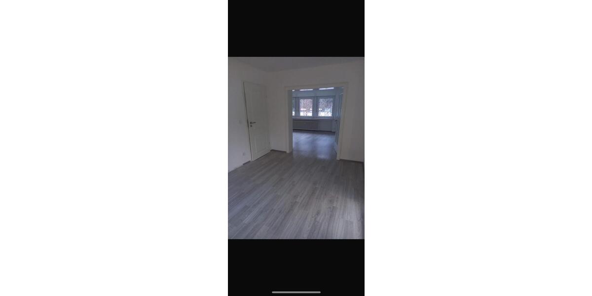 Etagenwohnung Lennestadt - 3 Zimmer, 85 m&sup2;, 700&euro; | Angebot:26368661