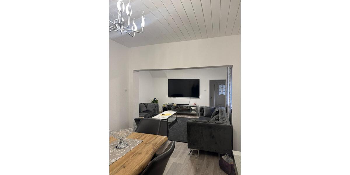 Etagenwohnung Bergkamen - 3 Zimmer, 100 m&sup2;, 245.000&euro; | Angebot:24315024