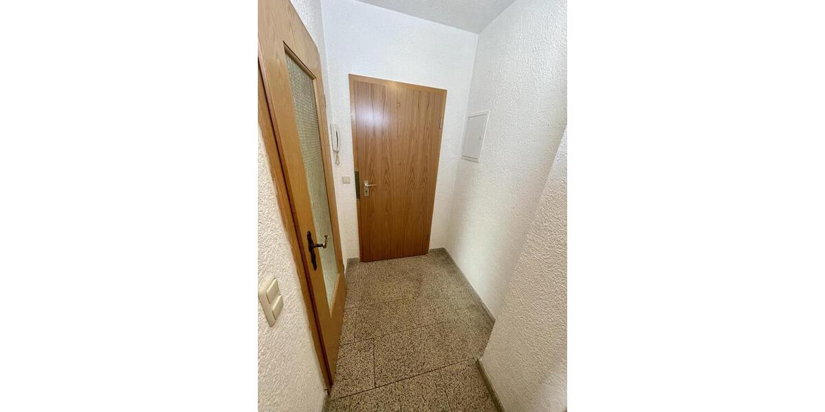 1 Raum-EG-Wohnung mit Küchenzeile im Geraer Ostviertel! - Erdgeschoßwohnung Gera Ostviertel | Angebot:26335190