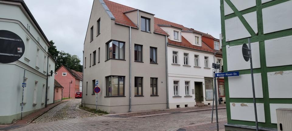 moderne 4-Raum-Wohnung mit großem Balkon im Zentrum von Malchin zimmer