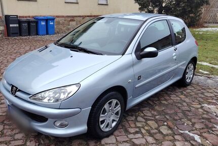 Peugeot 206 116.000 km 2.800 &euro; Roßwein 04741