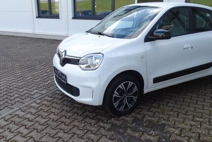 Renault Twingo 33.768 km 8.900 &euro; Amöneburg-Roßdorf 35287