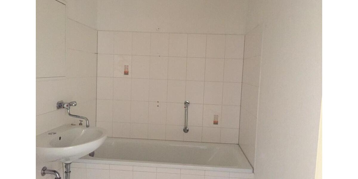 Etagenwohnung Osterburg (Altmark) - 3 Zimmer, 70 m&sup2;, 420&euro; | Angebot:9968305