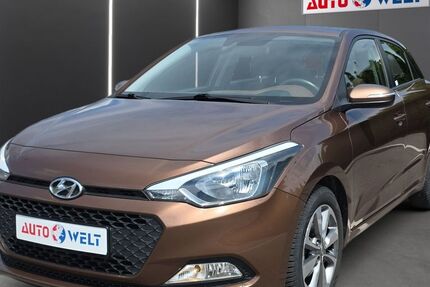 Hyundai i20 41.109 km 9.490 &euro; Sandersdorf Brehna 06796