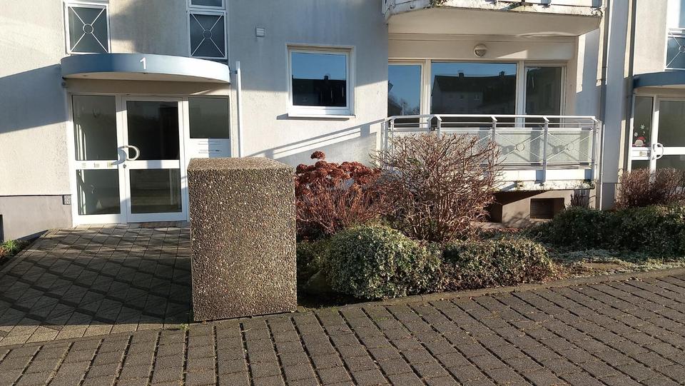 Erdgeschoßwohnung Velbert Velbert-Mitte - 4 Zimmer, 113 m&sup2;, 1.230&euro; | Angebot:24454393