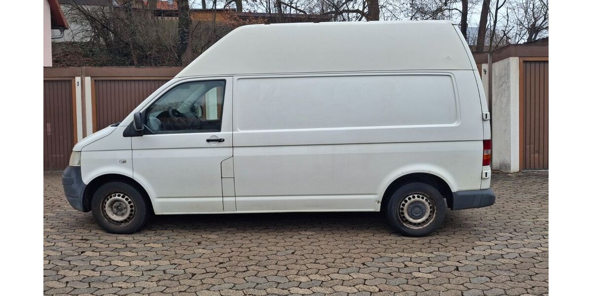 VW T5 Transporter 174.000 km 5.195 &euro; Rednitzhembach 91126