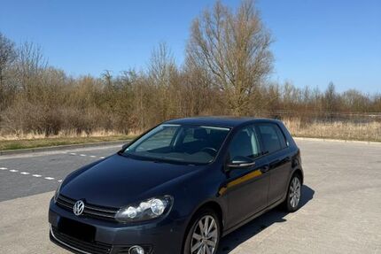 VW Golf 192.000 km 7.600 &euro; Wismar 23970