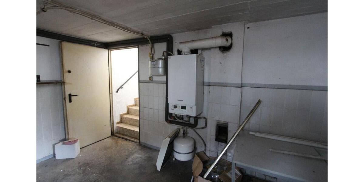 Einfamilienhaus Mehren - 7 Zimmer, 223 m&sup2;, 190.000&euro; | Angebot:26837980