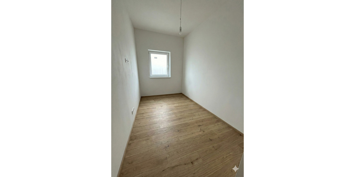 Doppelhaushälfte Linsengericht - 4 Zimmer, 107 m&sup2;, 1.500&euro; | Angebot:24383105