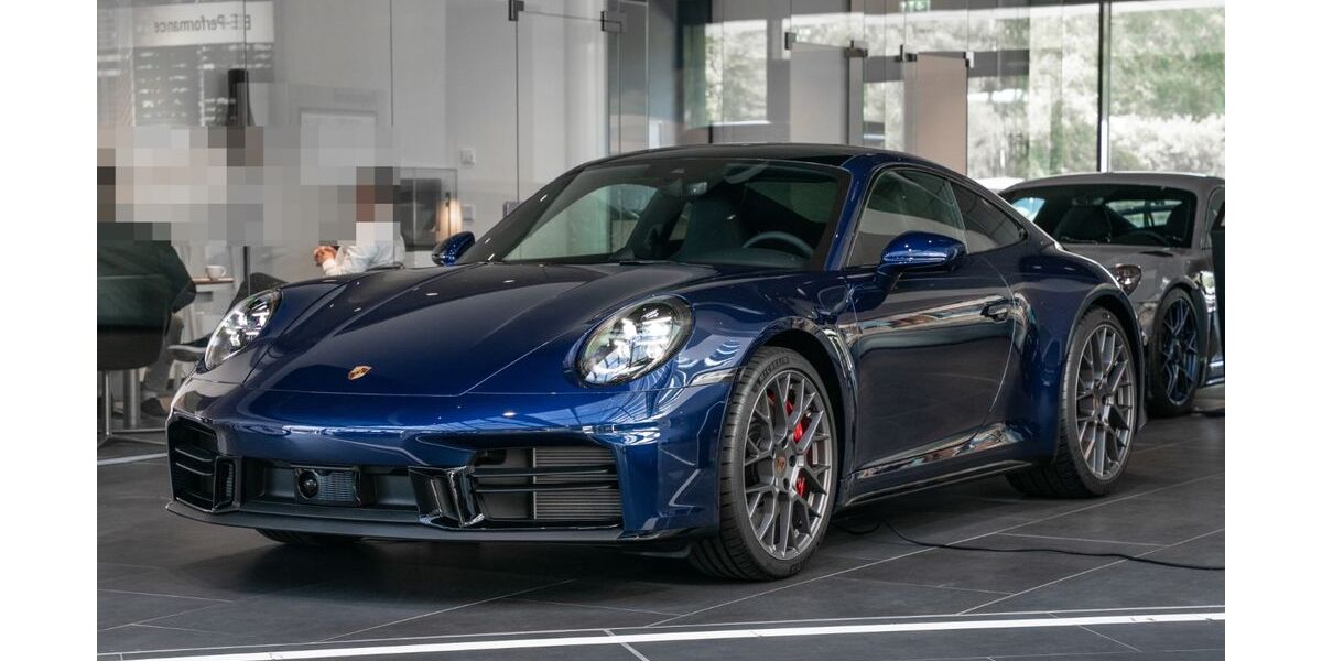 Porsche 992 4.900 km 165.900 &euro; Lüneburg 21339