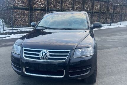 VW Touareg 185.000 km 8.499 &euro; Niedernhausen 65527