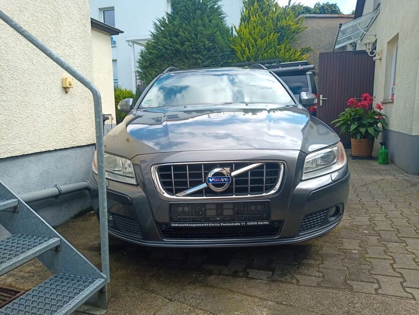 Volvo V70 240.000 km 7.500 € ohorn 01890