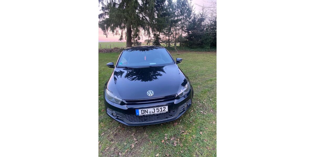 VW Scirocco 181.419 km 5.049 &euro; Hürtgenwald 52393
