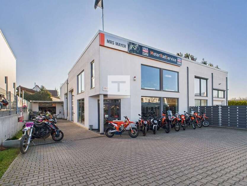 Halle in Korntal-Münchingen 698.000 € 455 m²