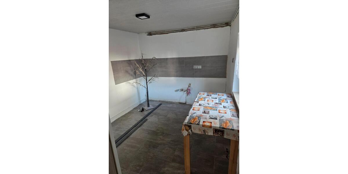 Doppelhaushälfte Neuhäusel - 8 Zimmer, 95 m&sup2;, 154.000&euro; | Angebot:26814499