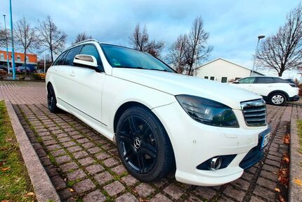 Mercedes-Benz 220 322.900 km 6.500 &euro; Drei Gleichen 99869