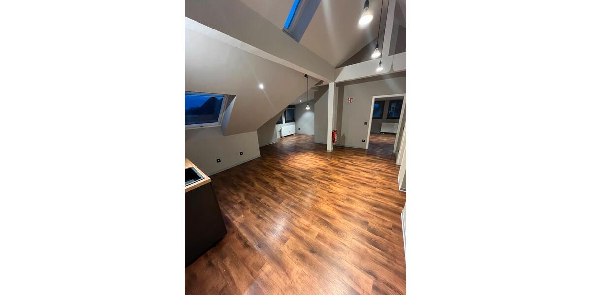 Dachgeschoßwohnung Mannheim Herzogenried - 2 Zimmer, 80 m&sup2;, 1.000&euro; | Angebot:24891153