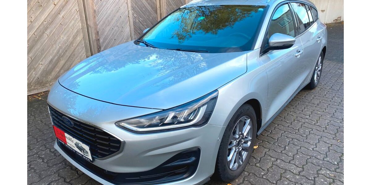 Ford Focus 71.000 km 17.300 &euro; Neumünster 24536