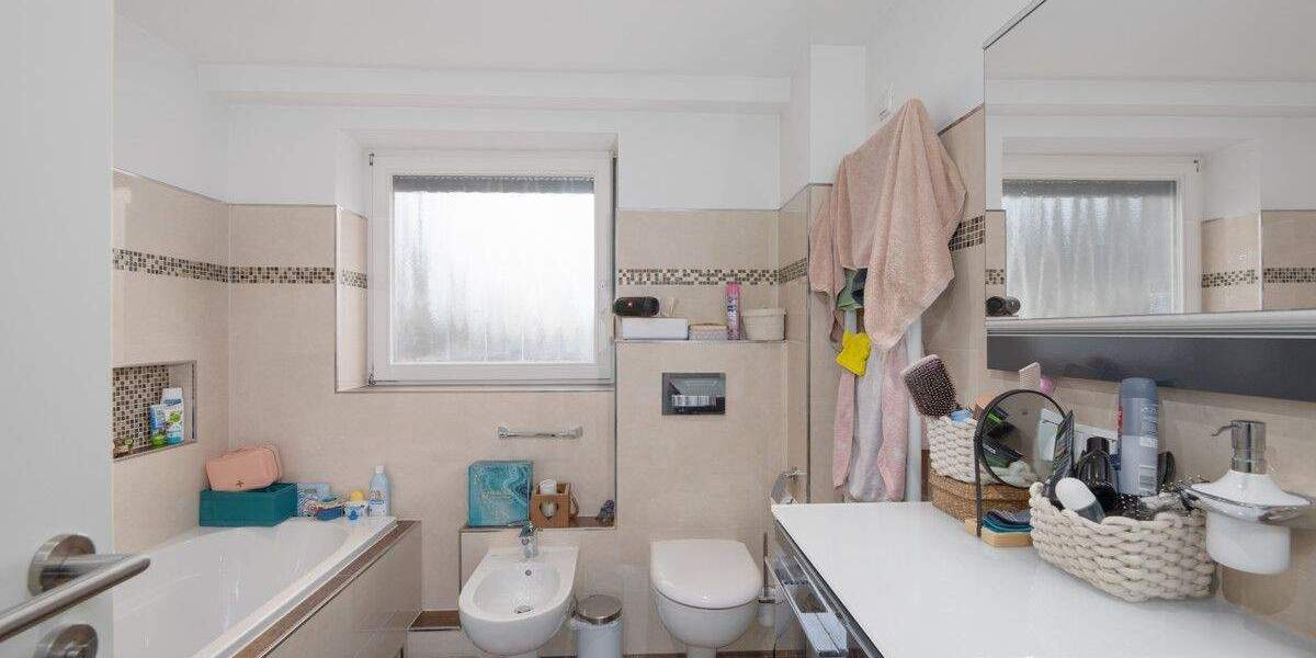 Etagenwohnung Weingarten - 3 Zimmer, 81 m&sup2;, 249.000&euro; | Angebot:24860417