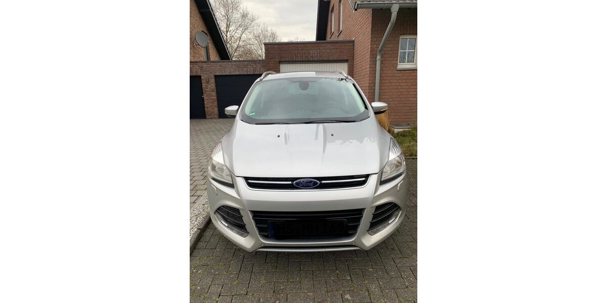 Ford Kuga 149.840 km 8.850 &euro; Selfkant 52538