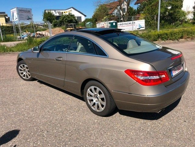 Mercedes-Benz E 350 211.655 km 5.450 &euro; Freiburg 79102